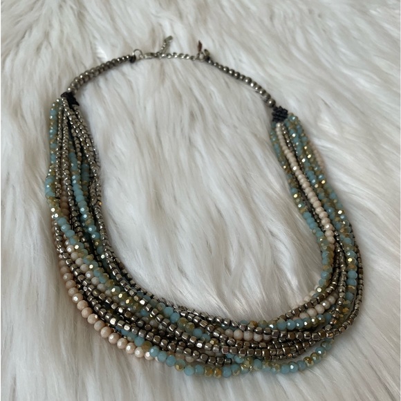 Beautiful Multi-String Colorful Beaded Necklace - Picture 14 of 16